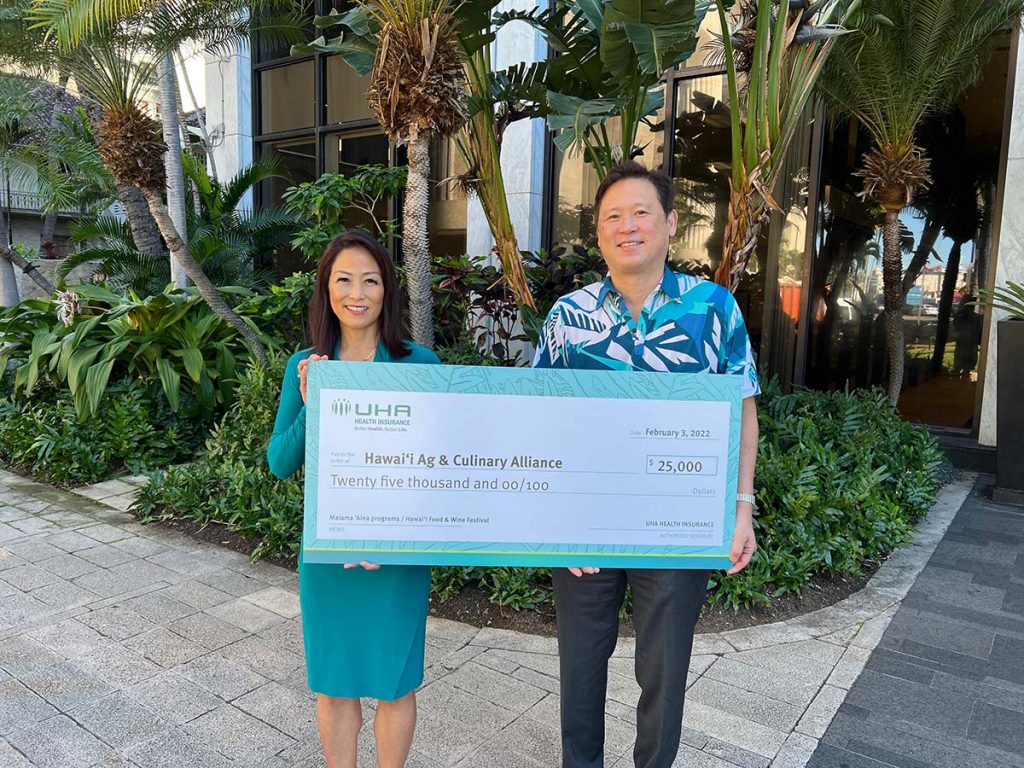 Hawai‘i Ag and Culinary Alliance Receives Donation from UHA Health Insurance